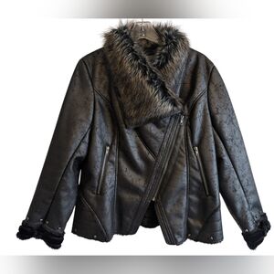 Donna Salyers Fabulous Furs Black Faux Leather Moto Jacket Faux Fur Collar LG